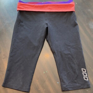 Lorna Jane Active Womens Black‎ Red Purple Capri Leggings L Fitted Gym Workout